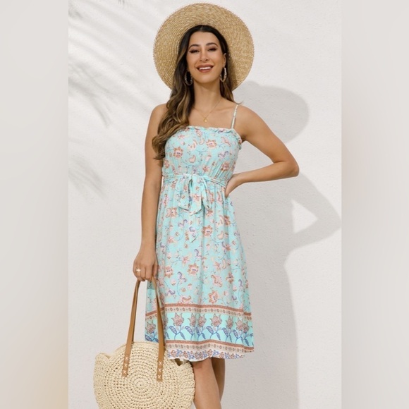 Catch The Moment Bohemian Floral Dress - Picture 2 of 4